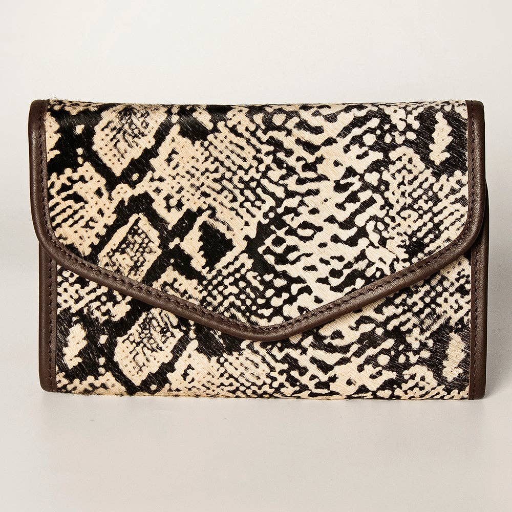 LC-ADBGA250C Hair-On Leather Jewelry Wallet with Black & White Snake Print
