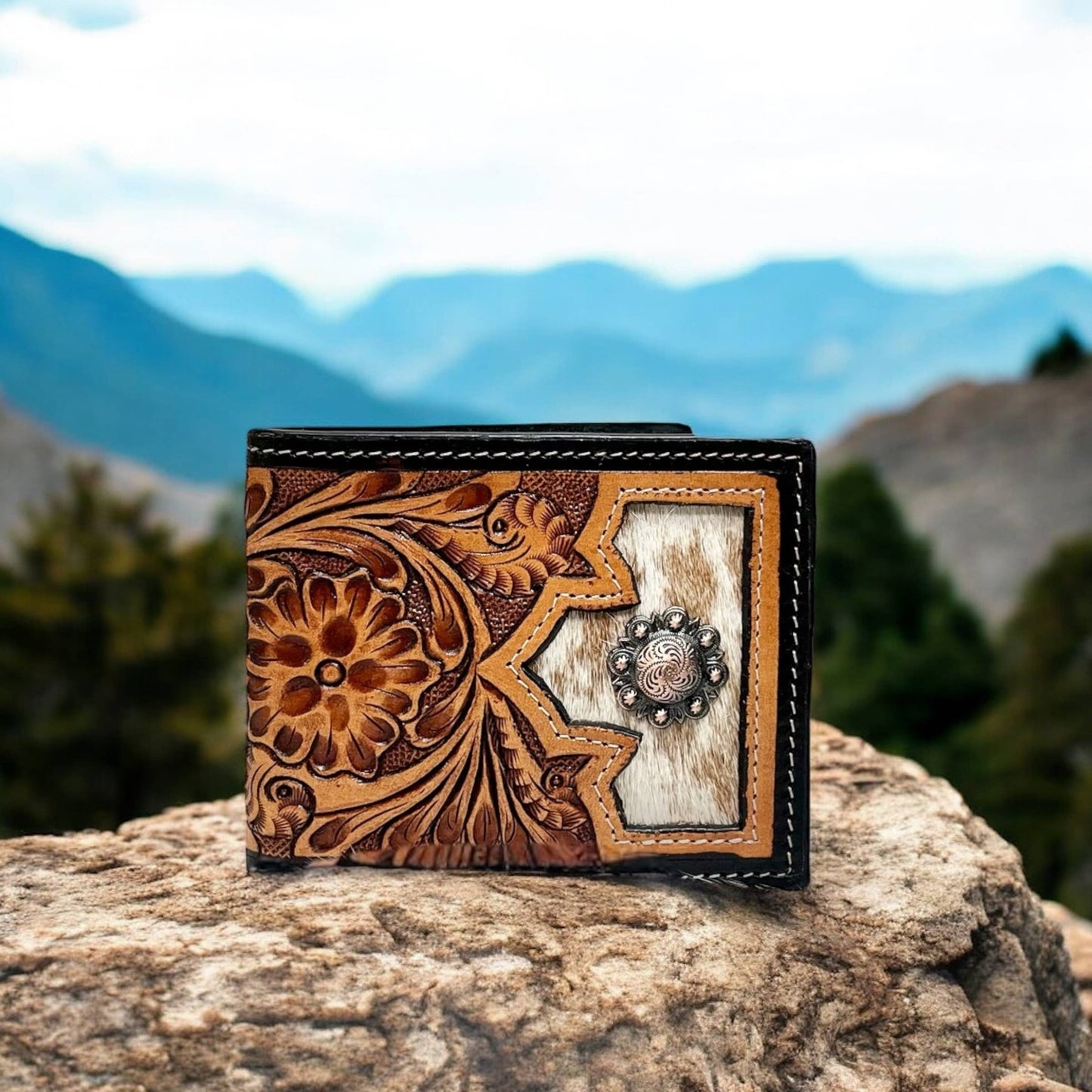 Tooled leather & cowhide men’s wallet