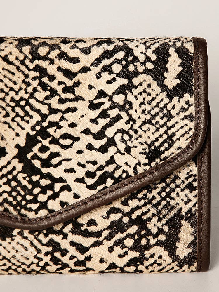 LC-ADBGA250C Hair-On Leather Jewelry Wallet with Black & White Snake Print