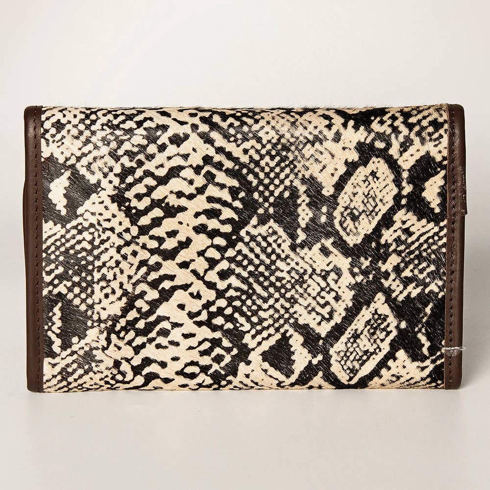 LC-ADBGA250C Hair-On Leather Jewelry Wallet with Black & White Snake Print