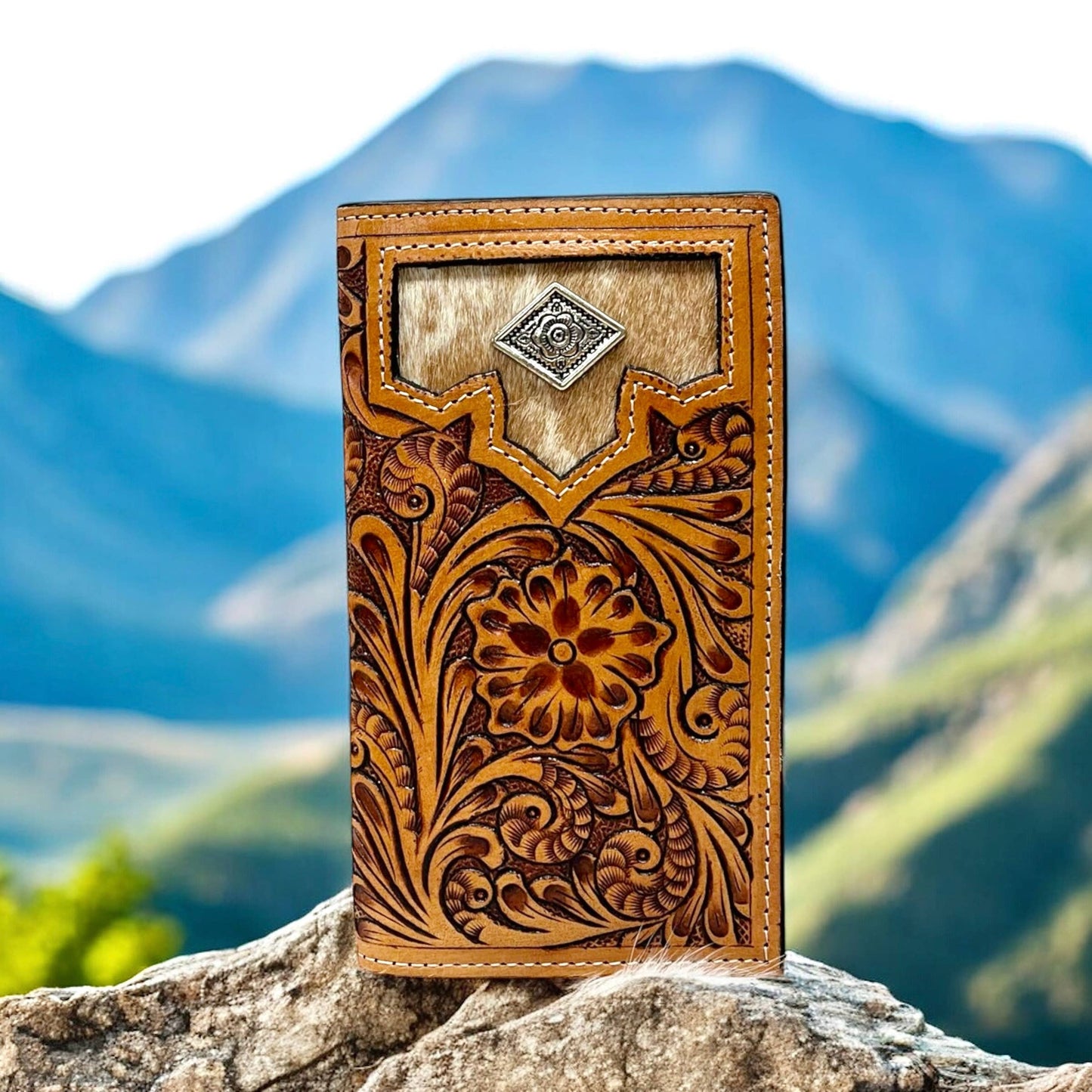 Tooled leather & cowhide men’s wallet